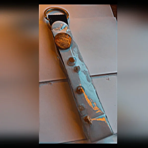 Keychains - Picture 2 of 4